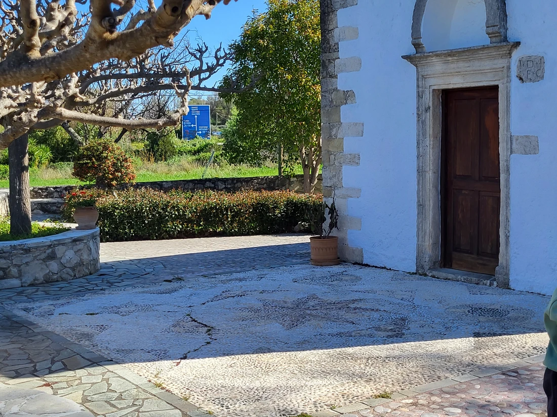 discover crete