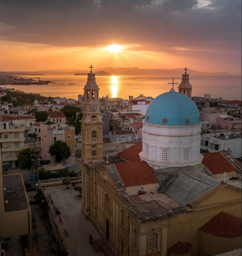 discover crete
