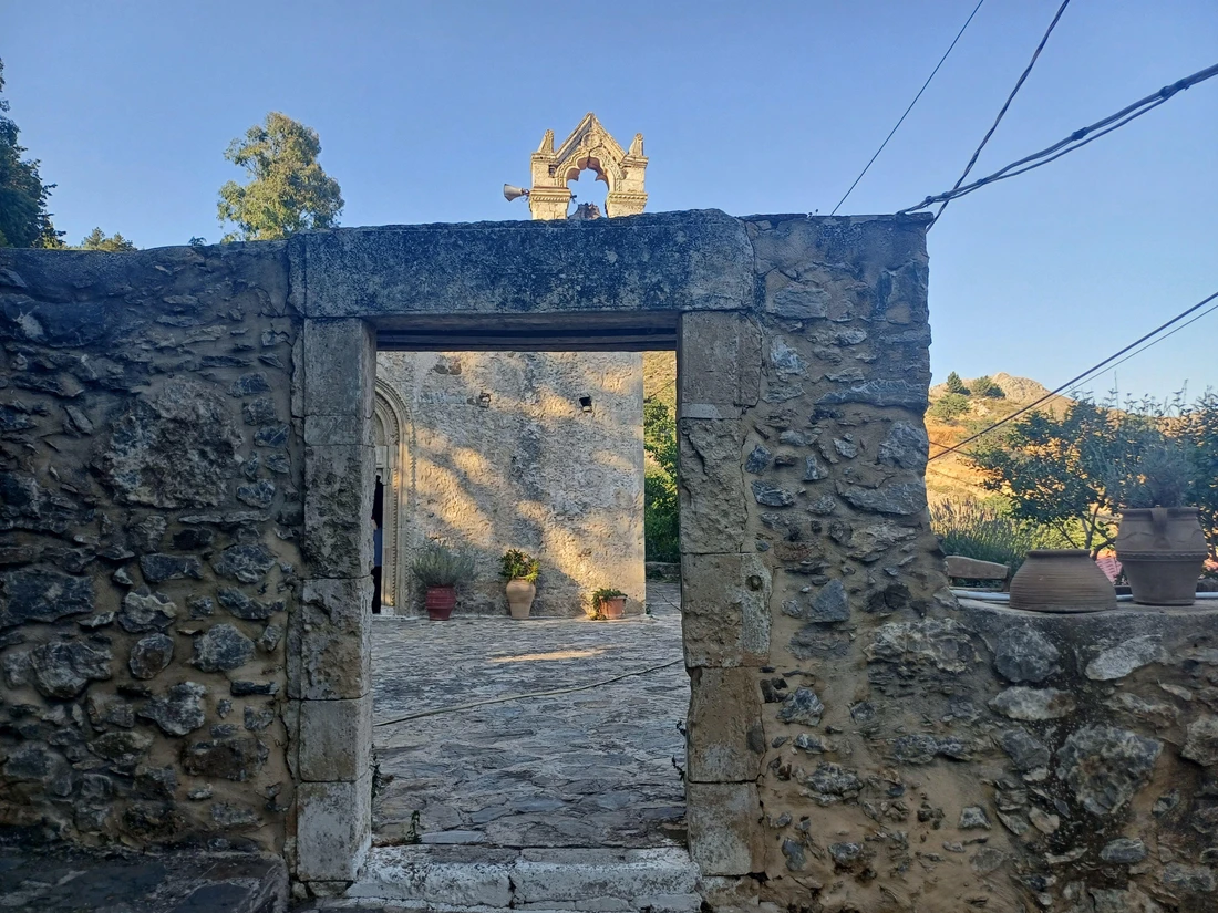 discover crete