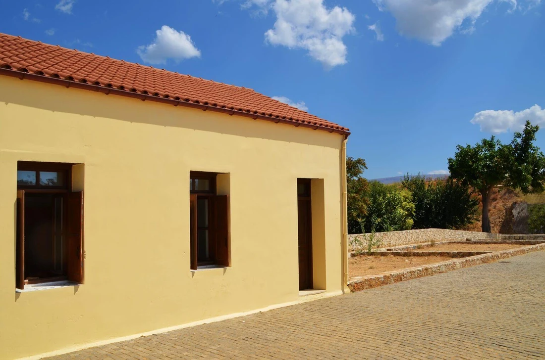 discover crete
