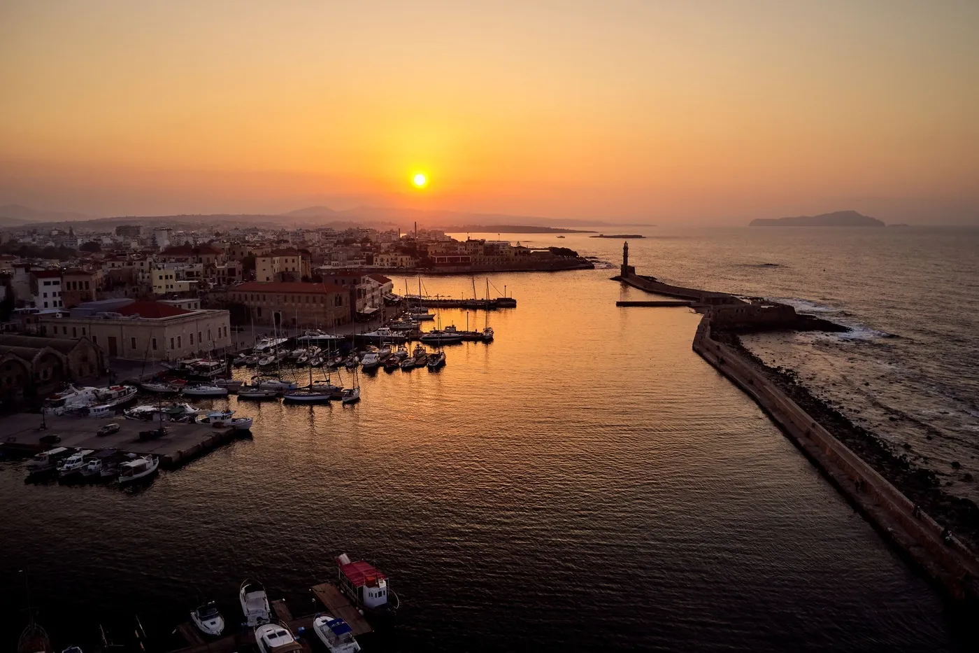 Exploring Creta: Amazing Sunset Trail Running