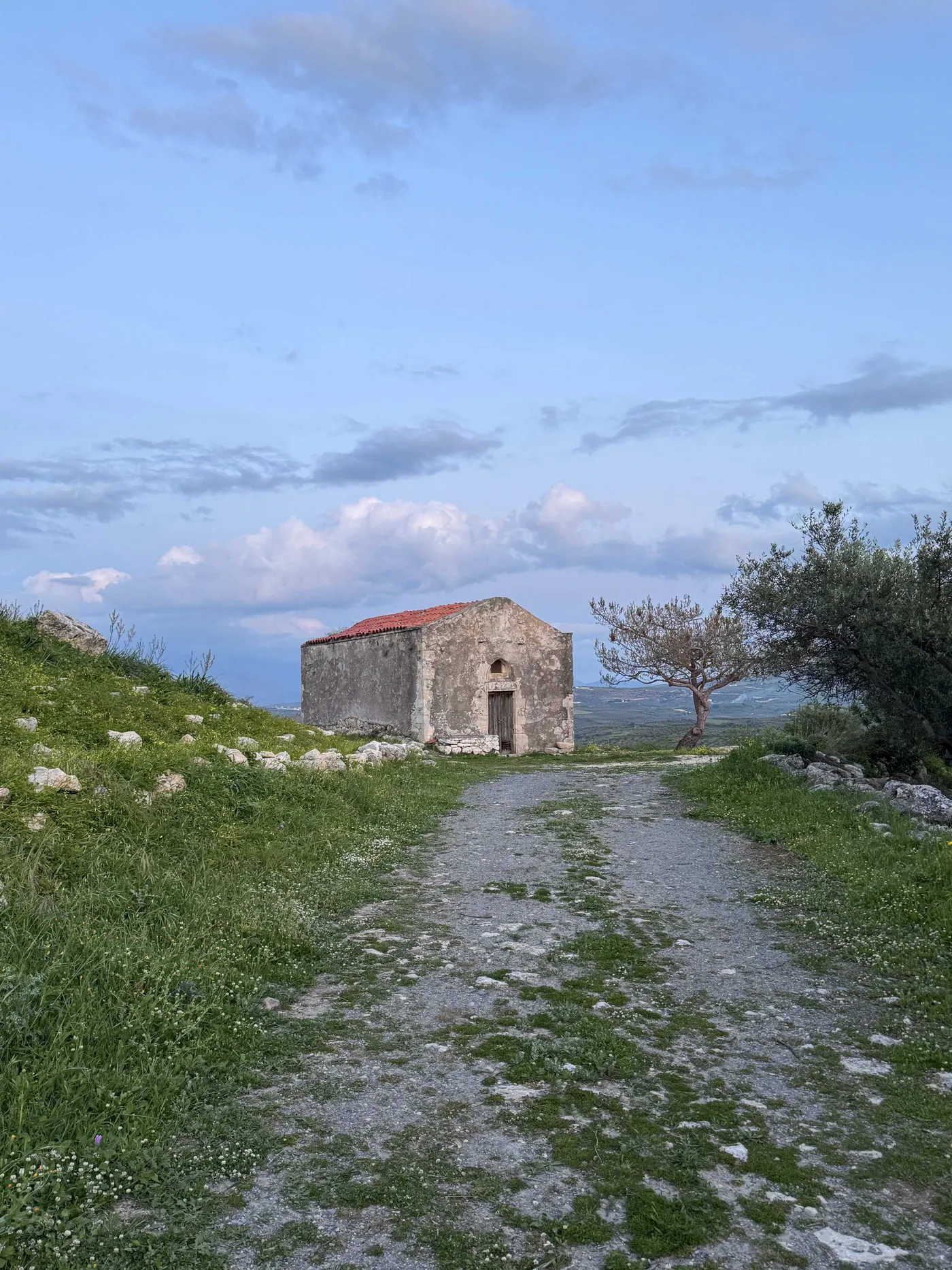 Zoodochos Pigi, Katalagari