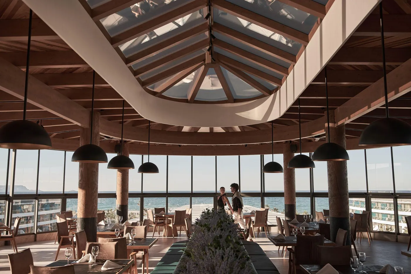 Γευστικές απολαύσεις δίπλα στη θάλασσα στο Lyttos Mare