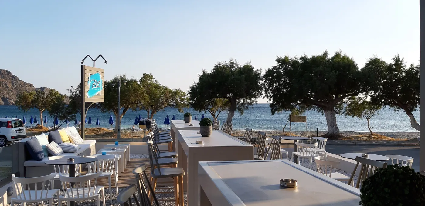 Blu Café: Enjoyment with a view of the Libyan sea