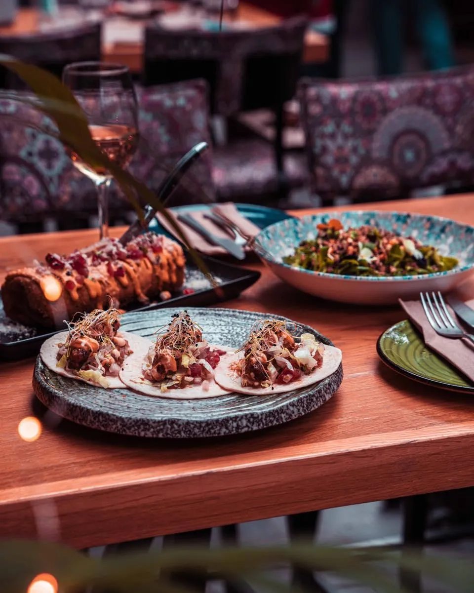 El Sur: A Multi-Cult restaurant experience