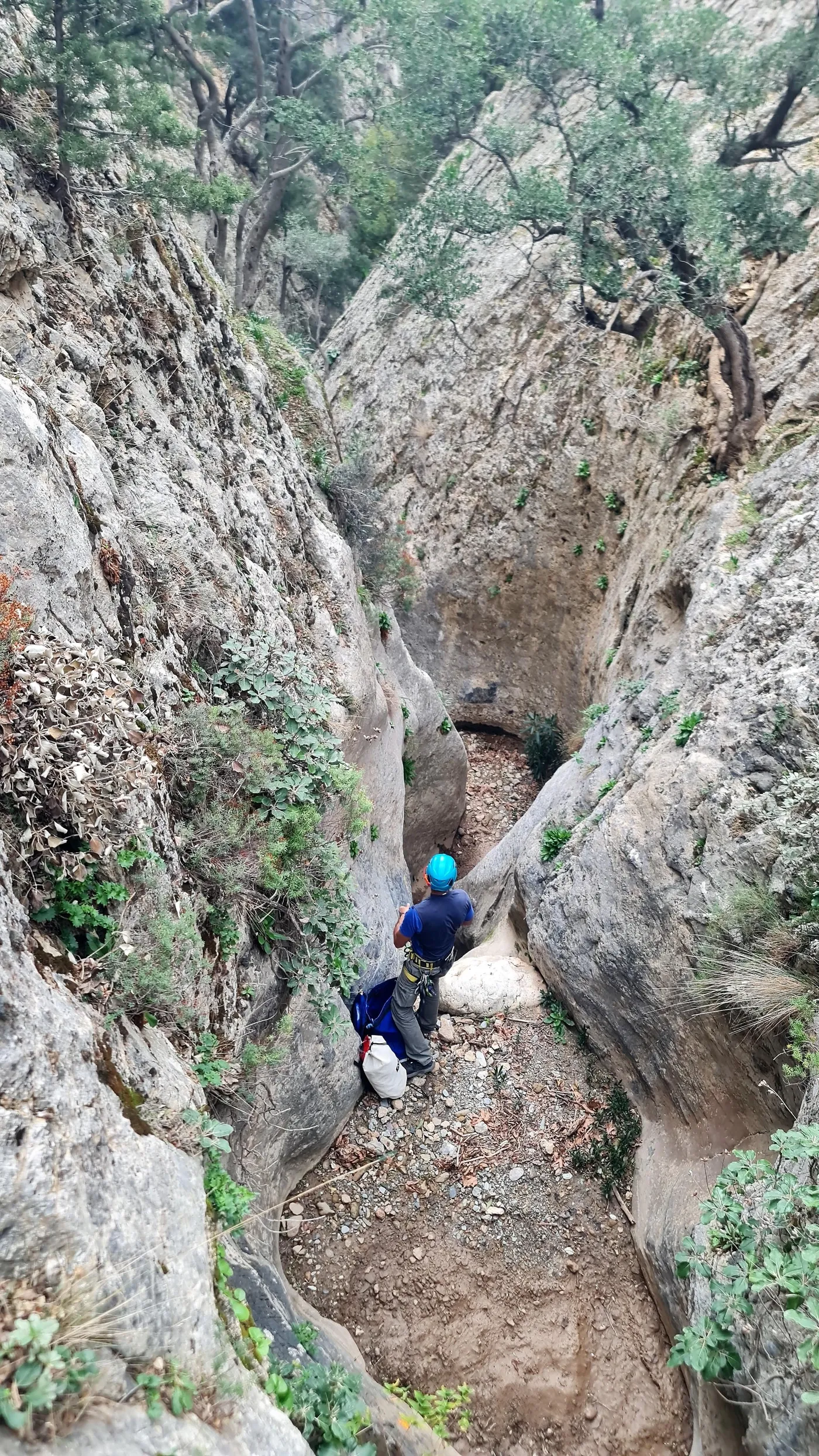 Crete On the Rocks: Canyoning στο φαράγγι Ψαρό Νερό, Βιάννος