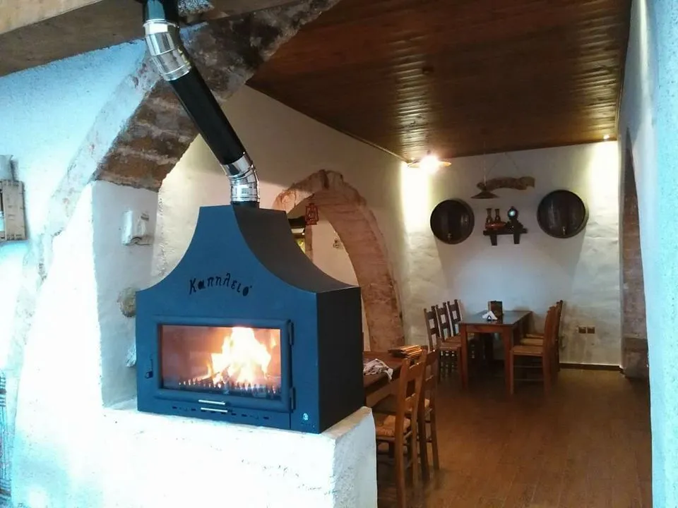 Kapileio: If You Love a Good Party, Head to Vatolakkos