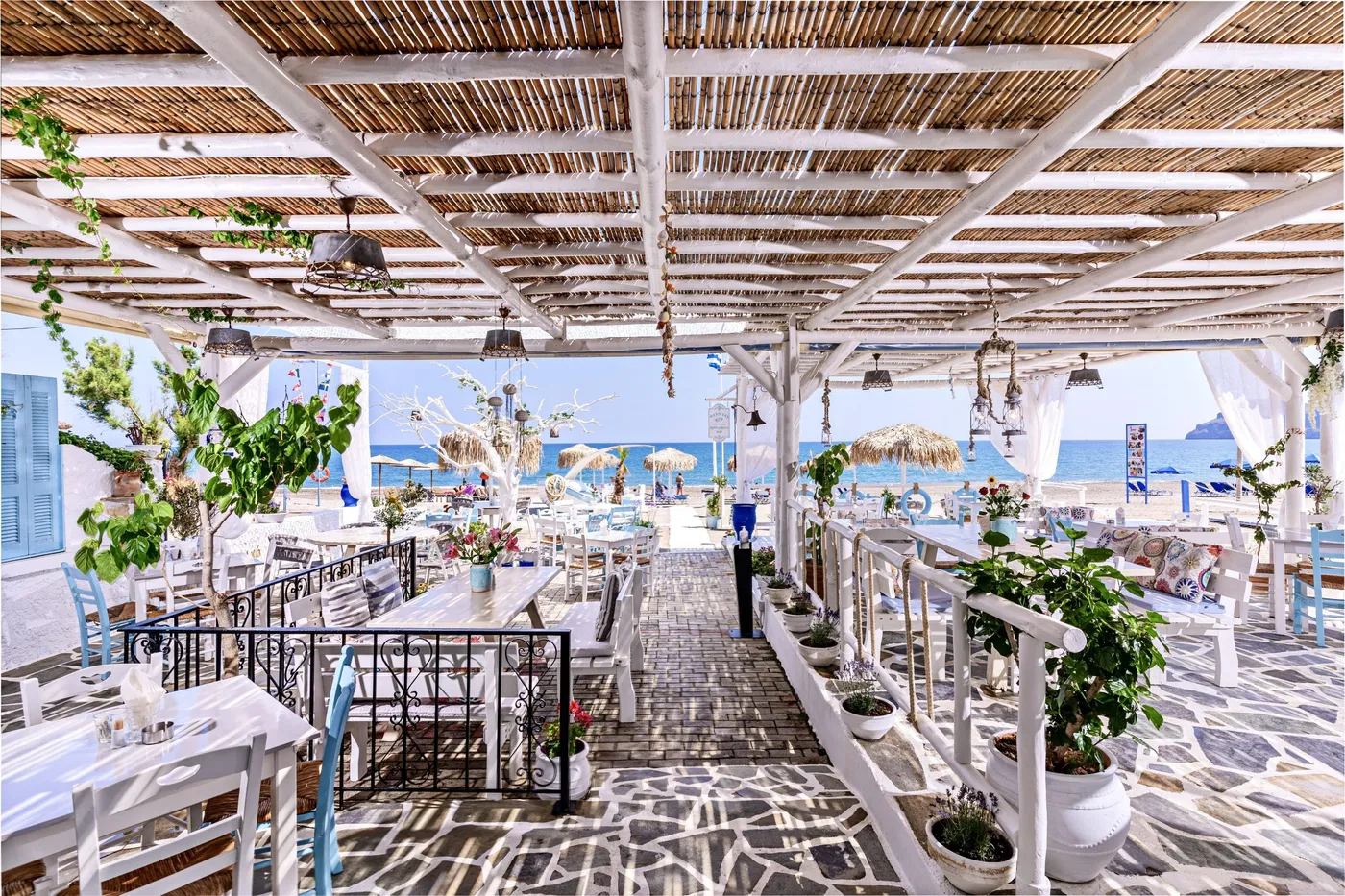 Sonio Restaurant-Bar: Seaside flavours with a boho vibe in Platanias