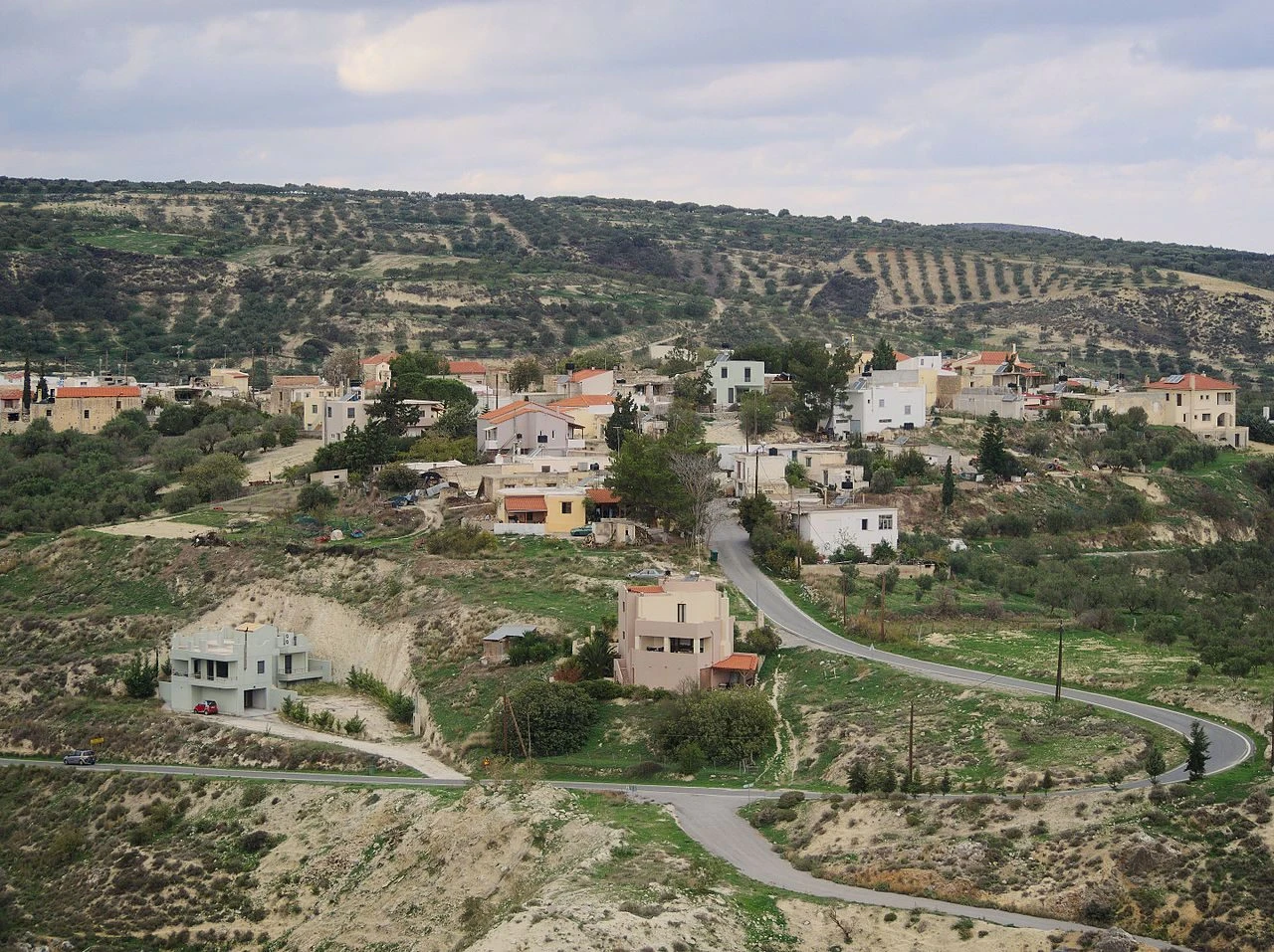 Ο οίνος ρέει άφθονος στο Καινούργιο Χωριό!