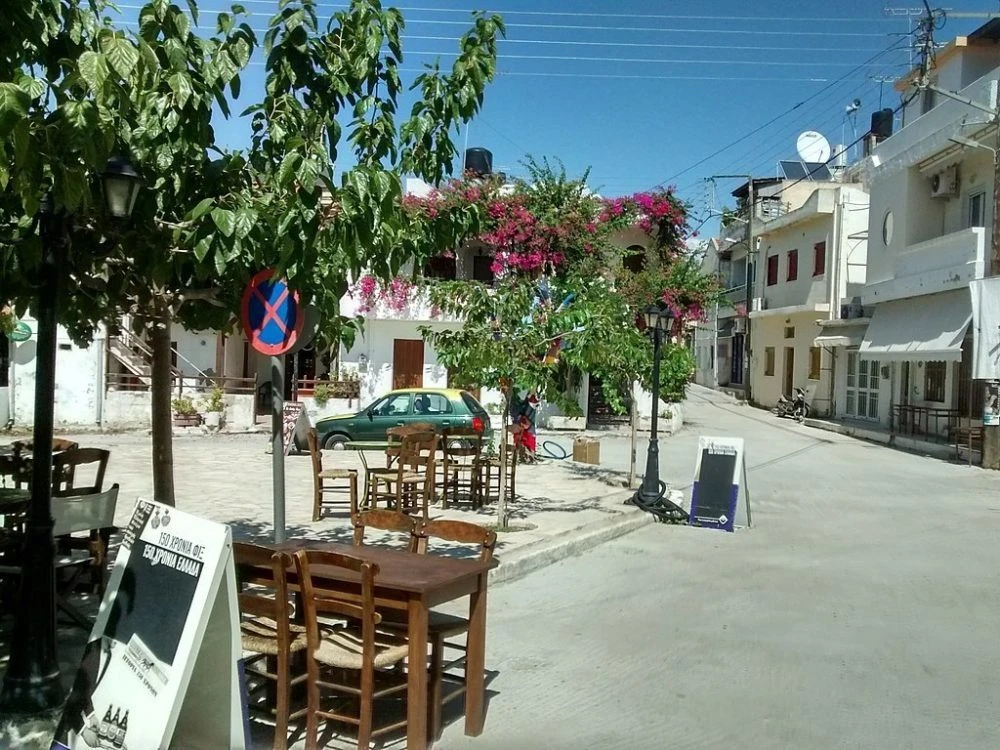 Mires: Abundant Opportunities in a Thriving Town