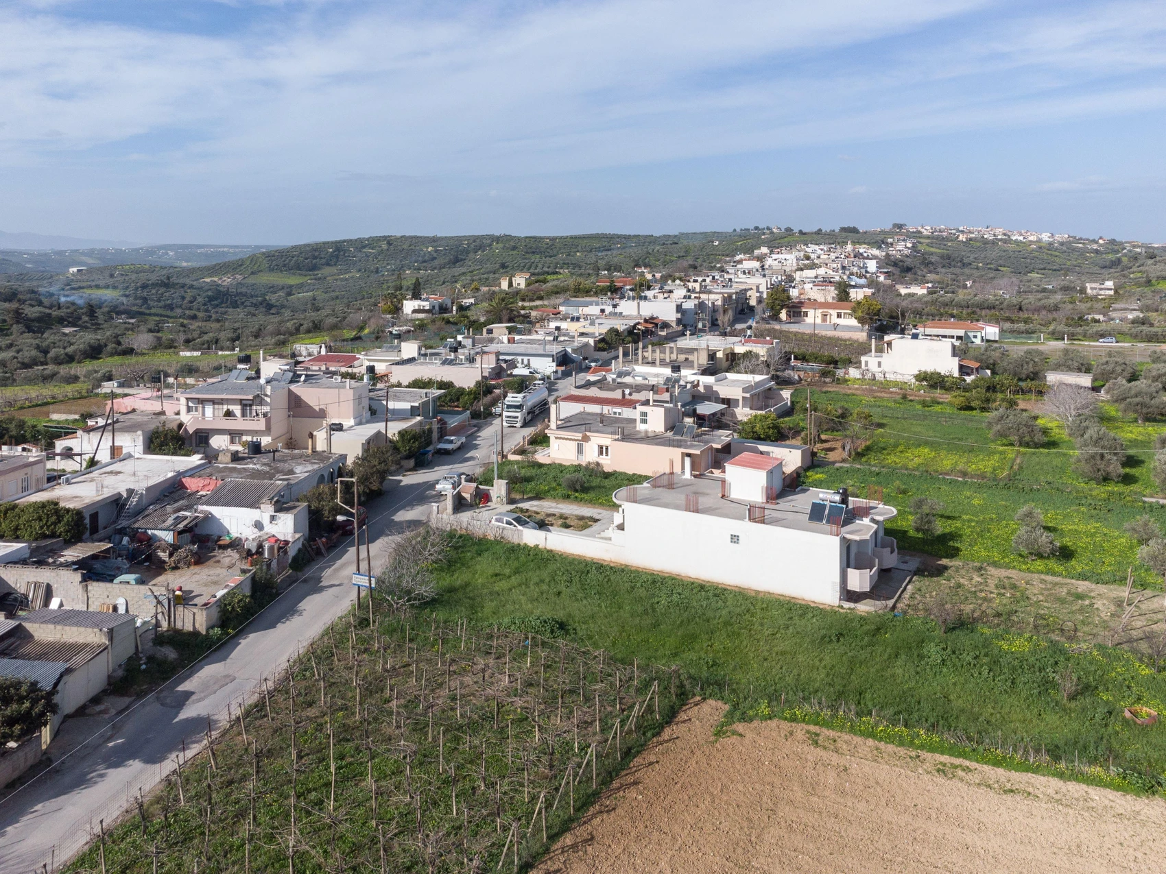 Sgourokefali: A Charming Haven with Heartwarming Residents