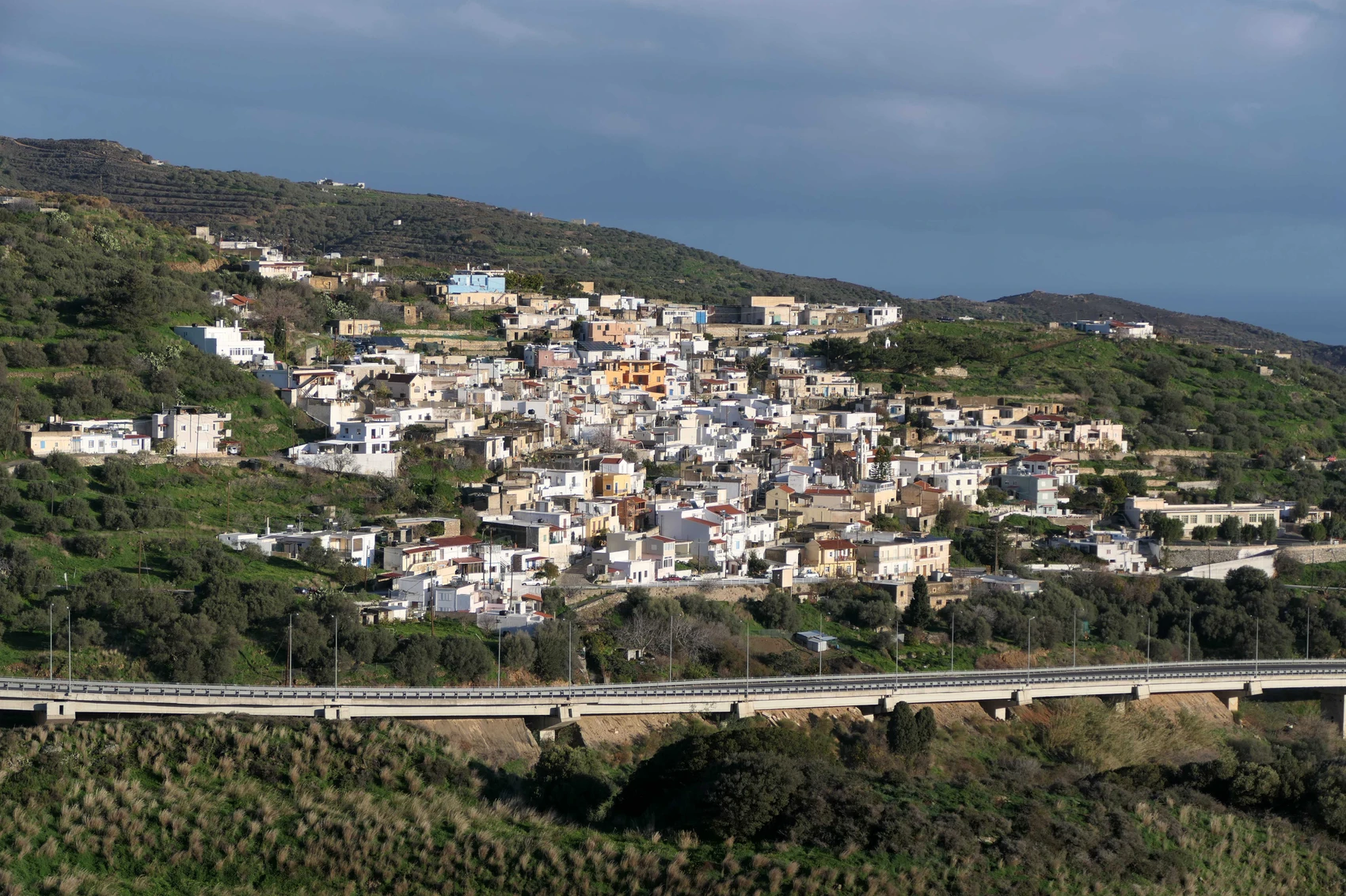 Chamezi: Home to Skilled Stone Sculptors