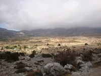 Hiking on the Katharo Plateau