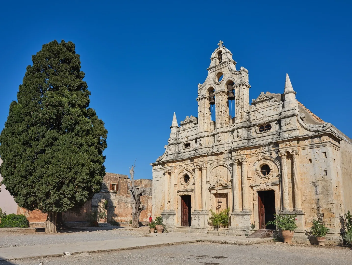 A Day Trip to Margarites and Arkadi Monastery
