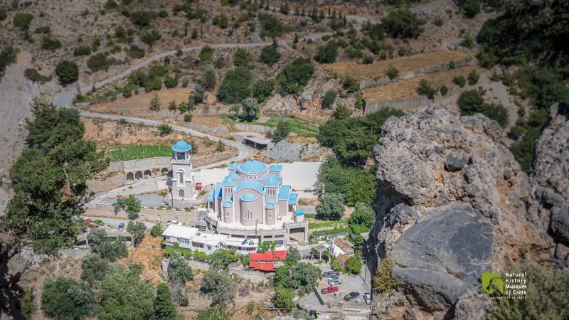 Temporary ban on access and passage through Zaros Gorge