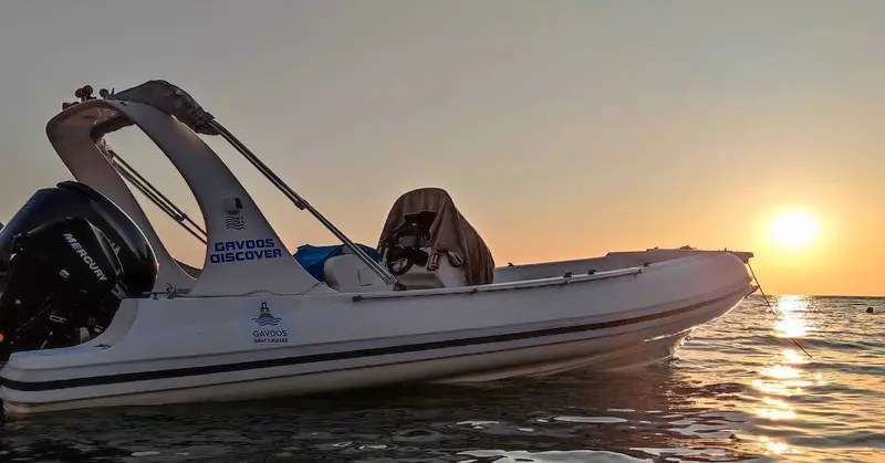 Gavdos Boat Cruises: Ανακαλύψτε την Γαύδο με σκάφος!