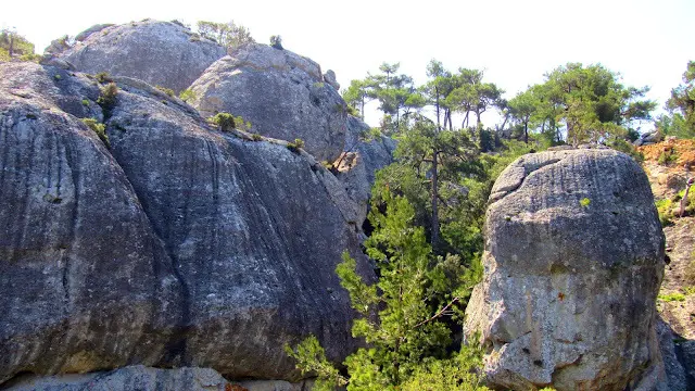 Hiking in the Meteora of Lasithi!