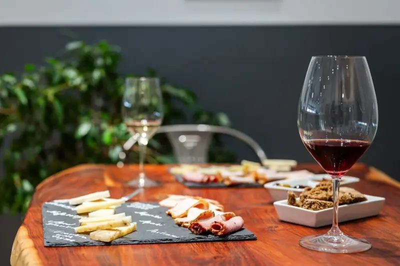 Kassakis Charcuterie: A Tasting of Cretan Cold Cuts & Cheeses