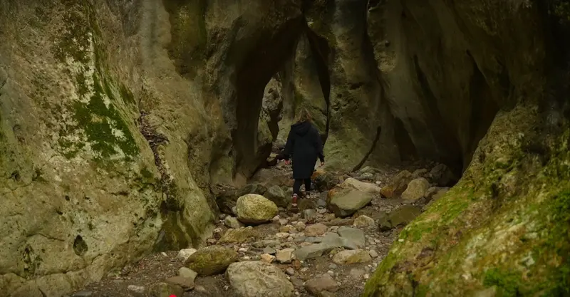 Sarakina Gorge in Meskla: A Hidden Gem Enchanting Hikers