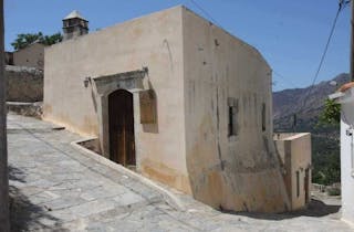 Garazo: One of Crete's Fertile Villages