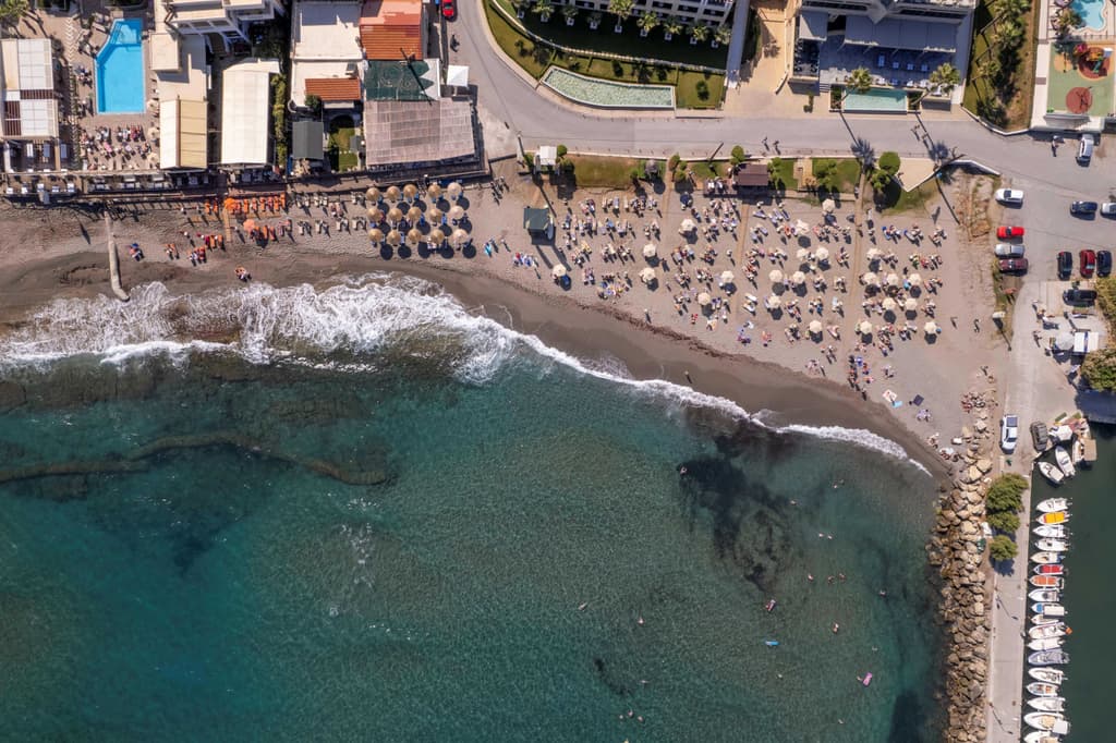 4+1 Beaches in Platanias You Can’t Miss!