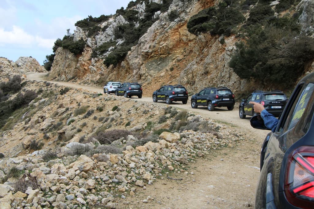 Safari Experts: Experience Crete from behind the wheel with a journey full of action!