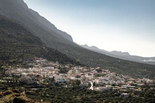 discover crete