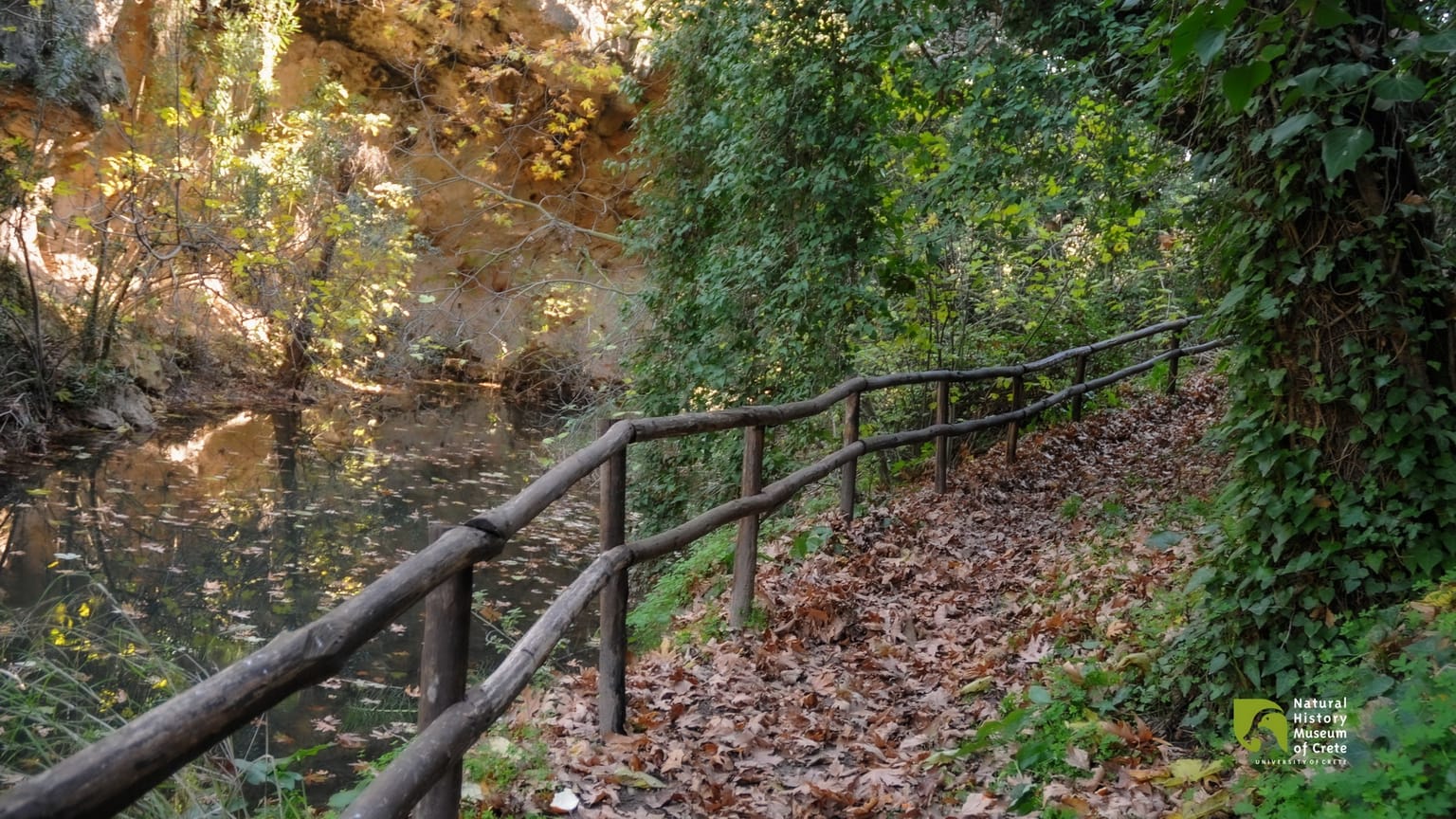 Διασχίστε το Αστρακιανό φαράγγι