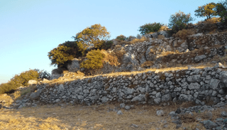 Αρχαιολογικός χώρος στην Αξό