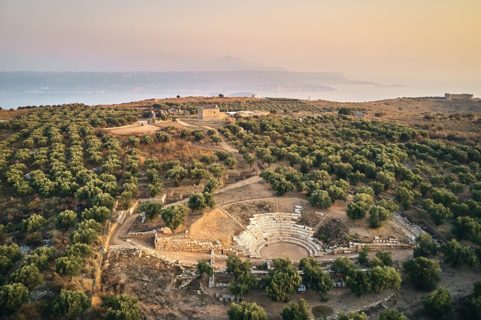 Exploring Creta: Vacation Package in Western Crete (7 nights)