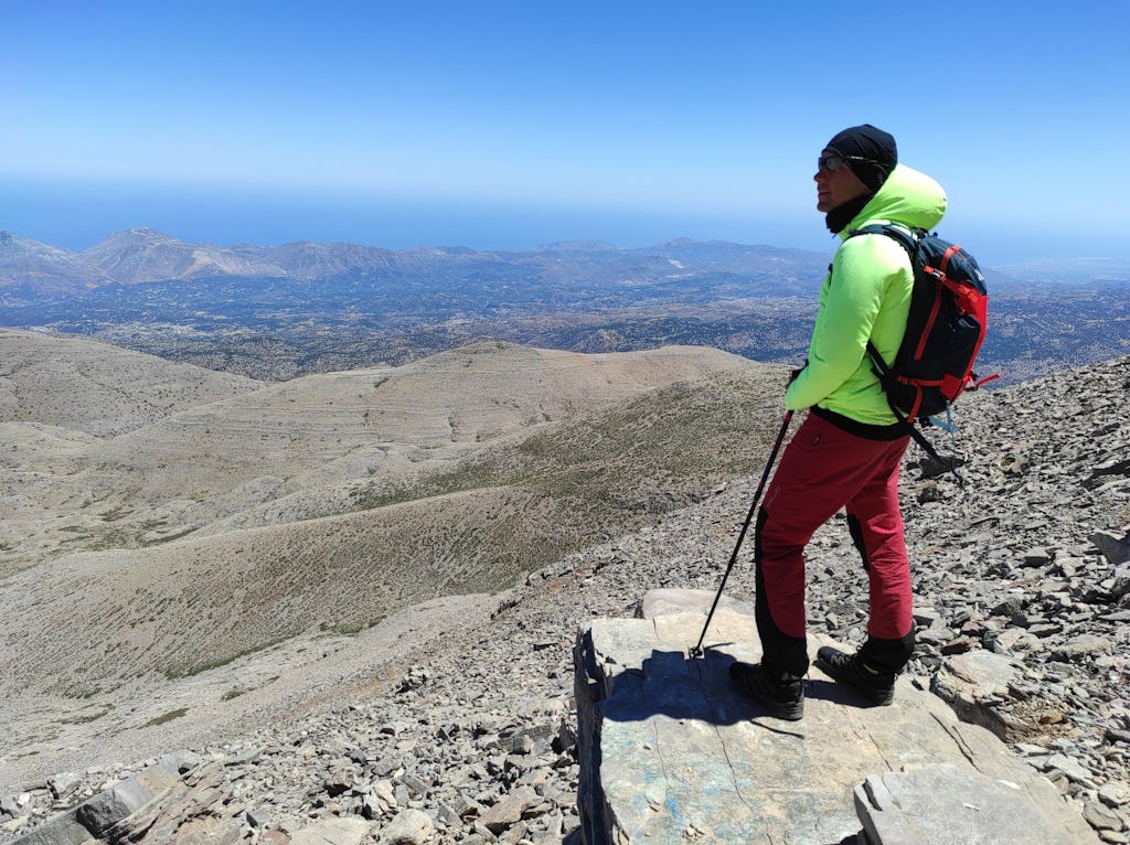Explor.gr: Three Peaks Challenge