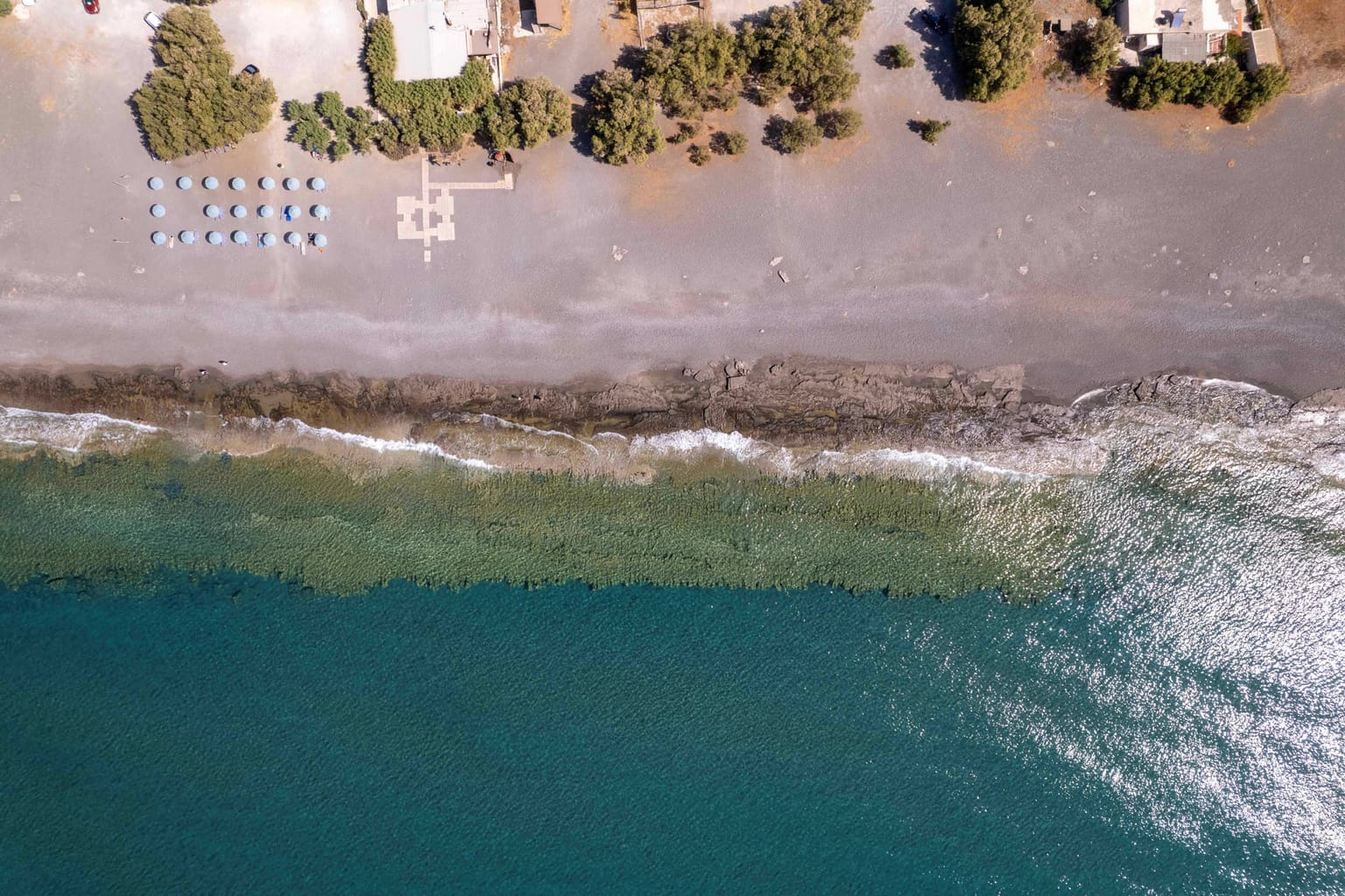Agios Andreas: A Picturesque Settlement with a Stunning Beach