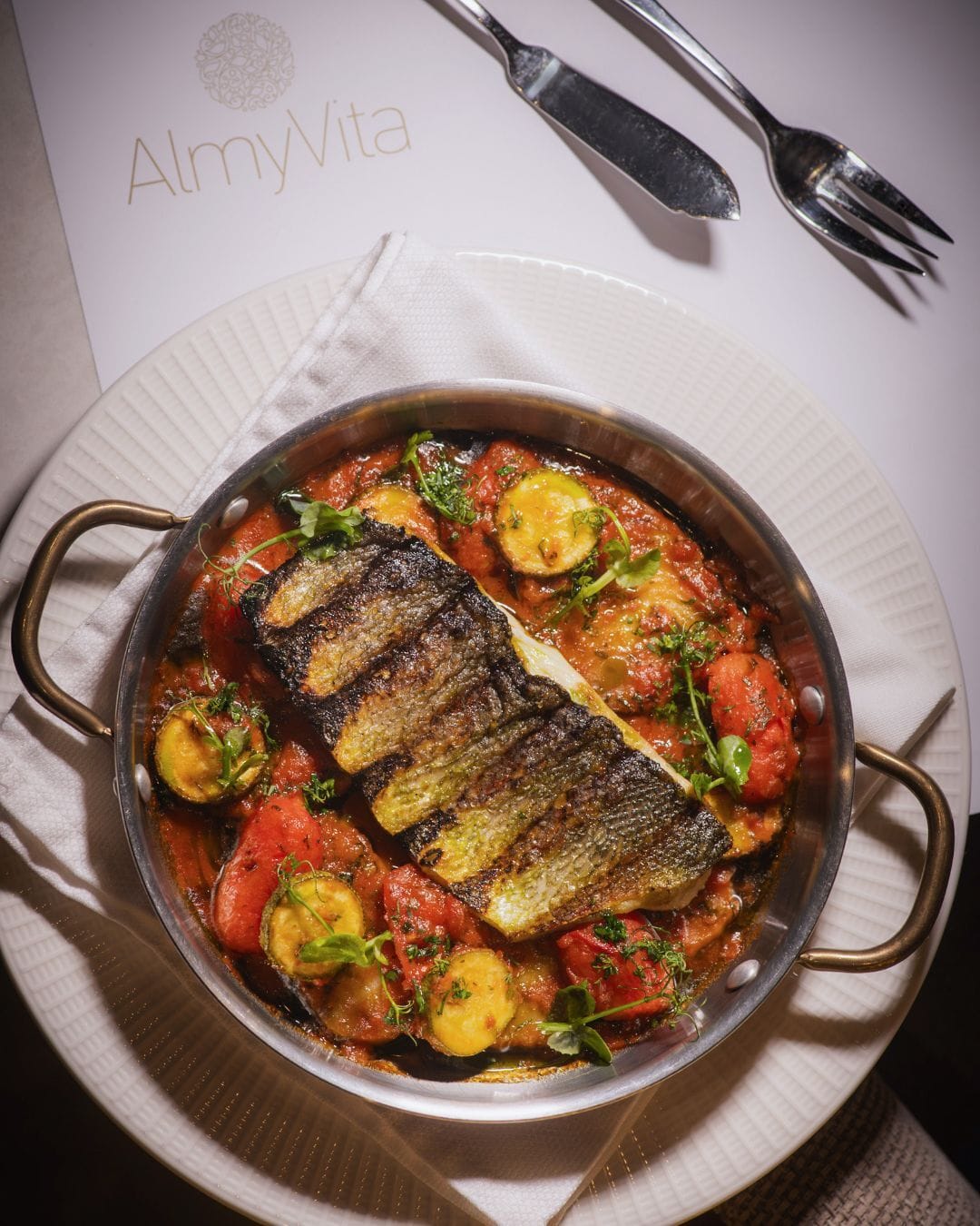 Almyvita: Fine dining εμπειρία στο ενετικό λιμάνι των Χανίων