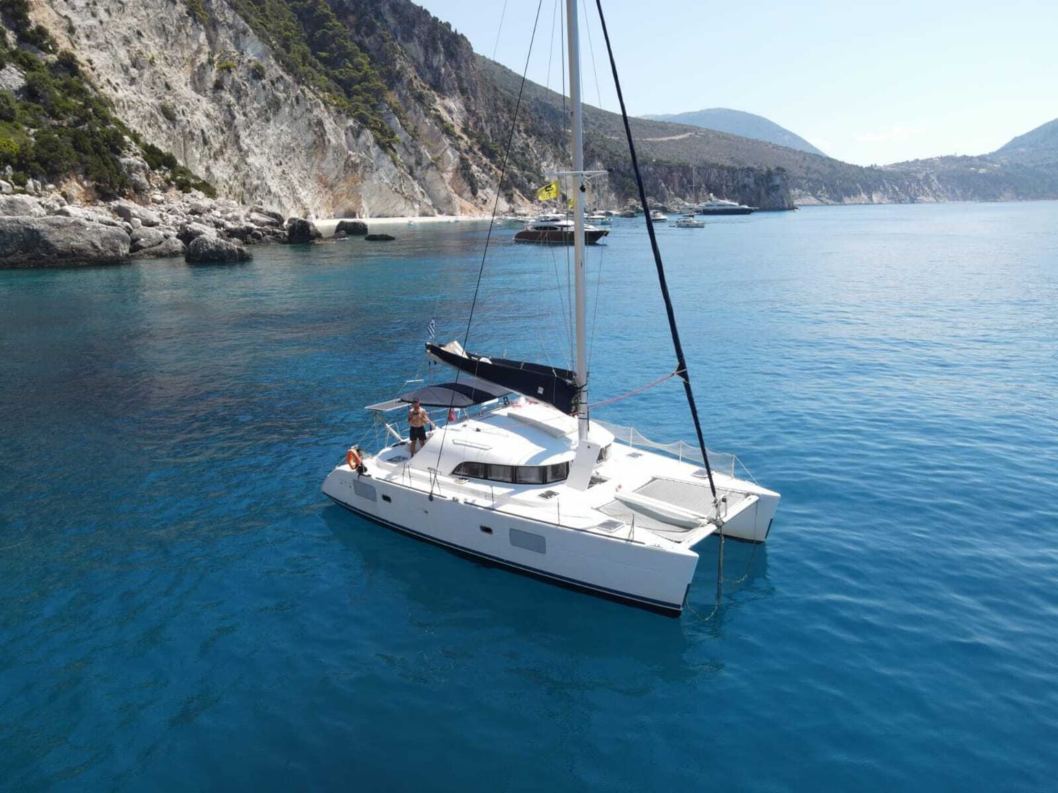 Exploring Creta: Time for a Sailing Cruise!