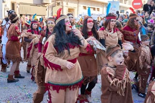 "The Queen Has Awakened!" Sitia Goes into Carnival Mode!