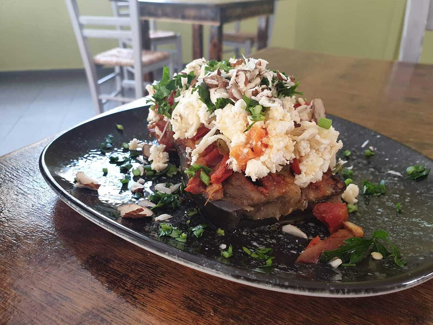 Roots Restaurant: Traditional flavours and a laid-back vibe in Daratsos