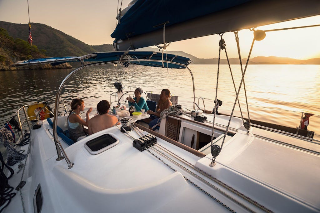 Explor.gr: Full Day Private Sailing Experience