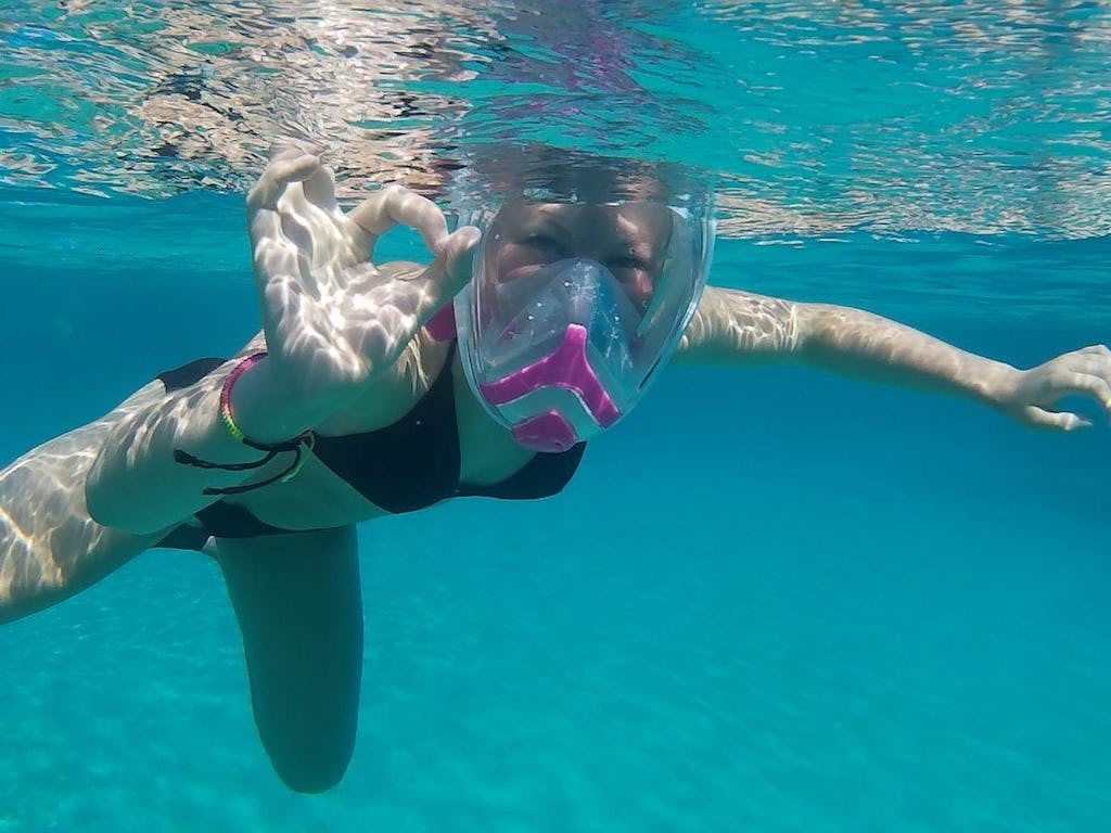 Omega Divers: Beach Snorkelling Lessons