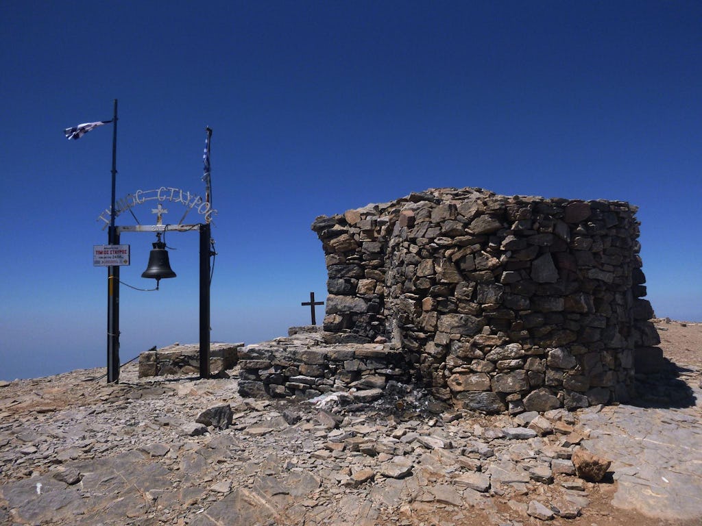 Reaching the Pinnacle: Conquer the Highest Peak of Crete!