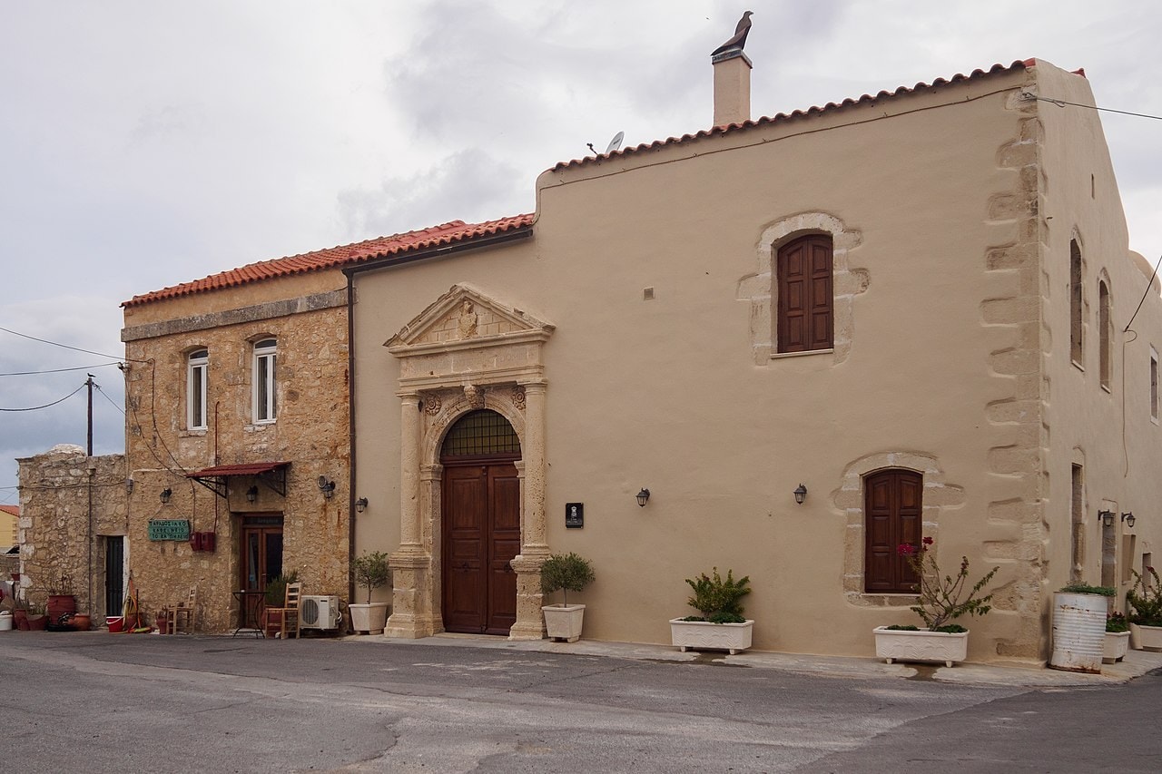 discover crete
