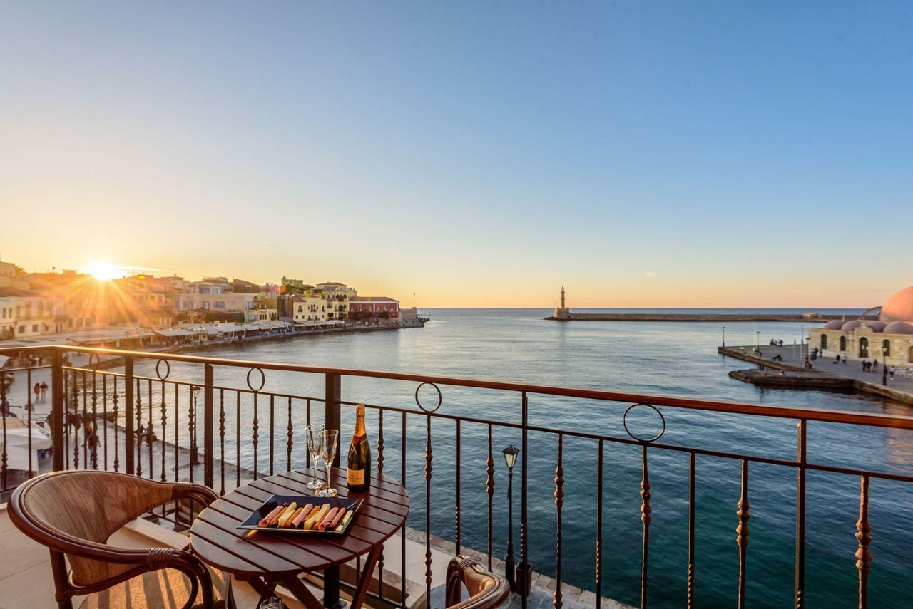 discover crete