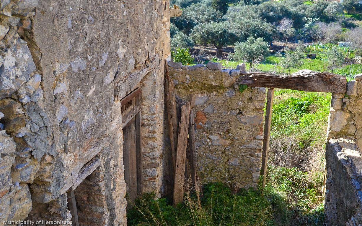 discover crete
