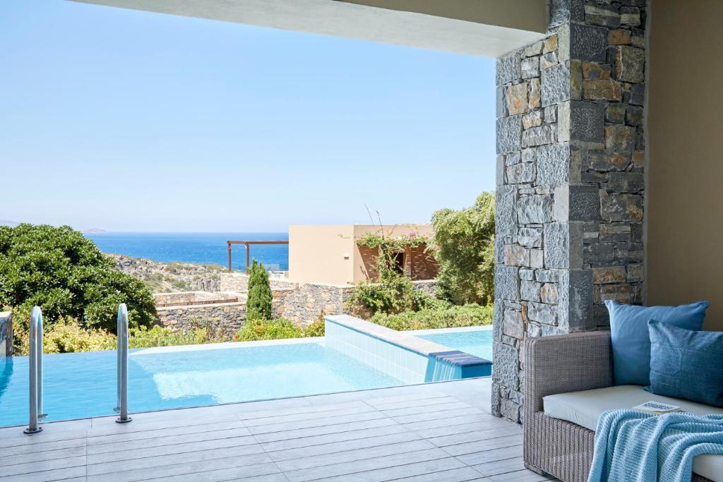 discover crete