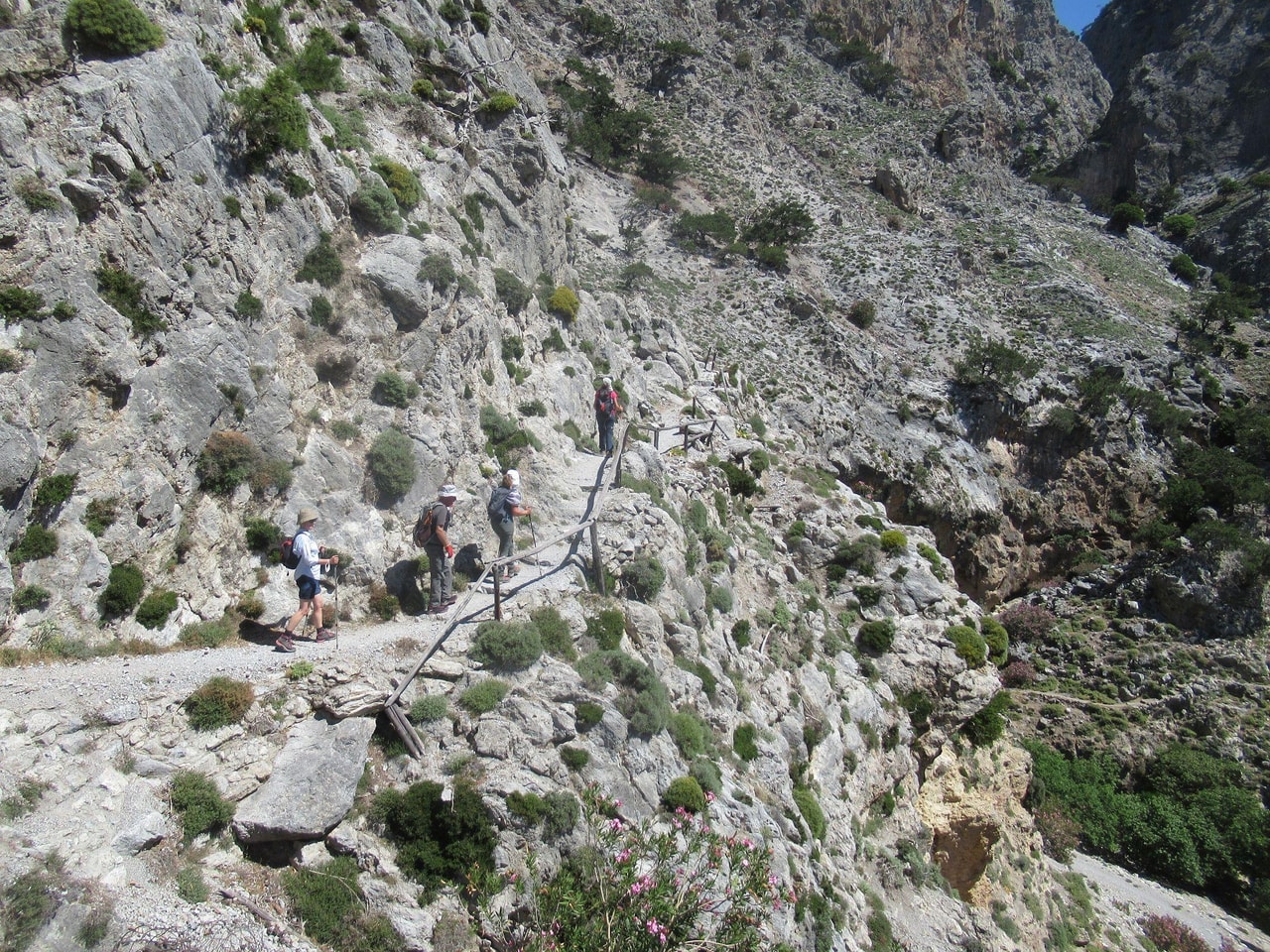 discover crete
