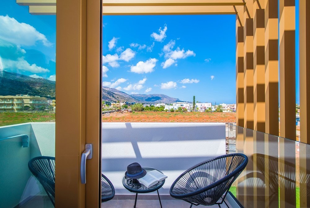 discover crete