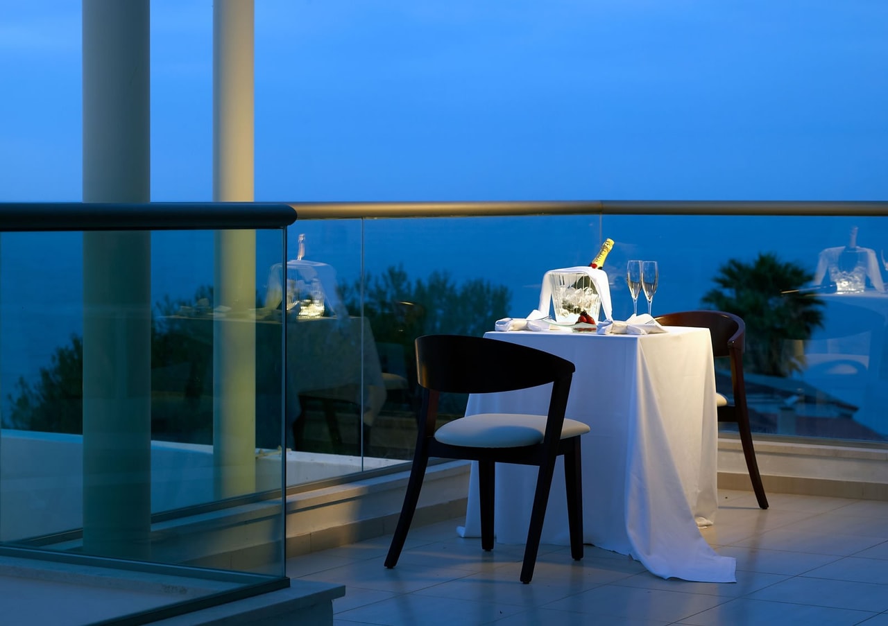 discover crete