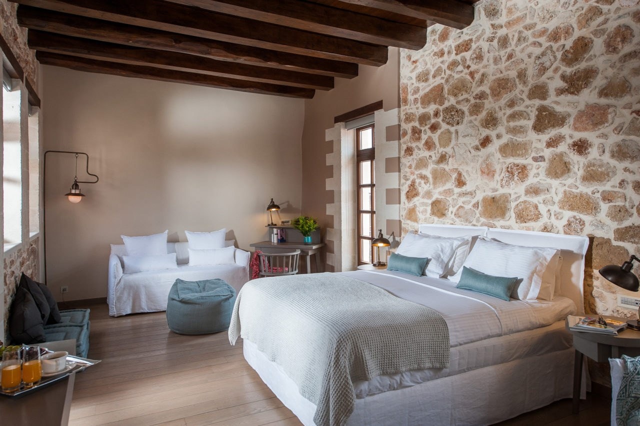 discover crete