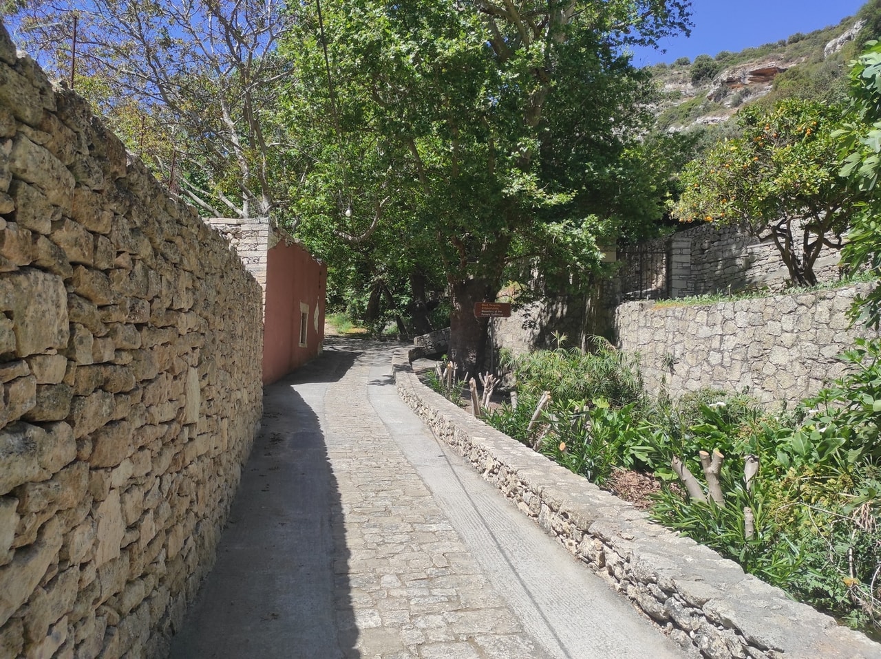 discover crete
