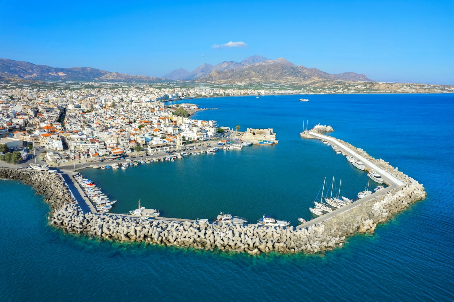 Bustling Ierapetra and its Stunning Beaches