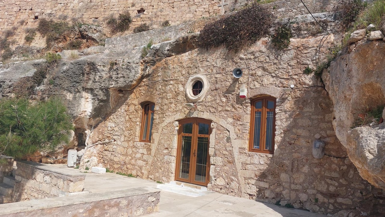 discover crete